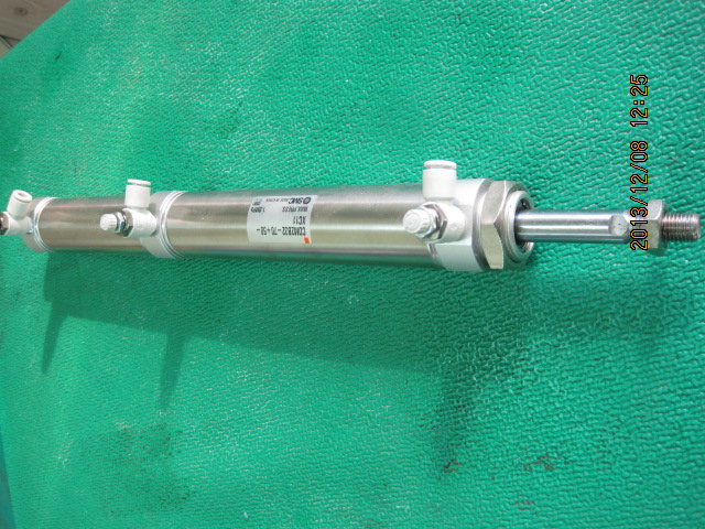 AIR CYLINDER CDM2B32-70+50-XC11