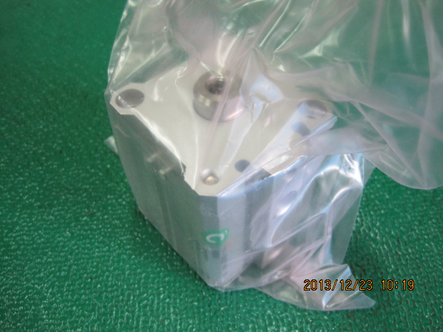 CLEAN CYLINDER 11-CDQ2B40-10D-A93V