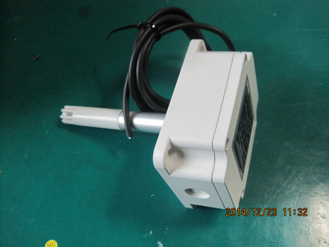 TEMPERATURE & HUMIDITY TRANSMITTER THD-D1-T