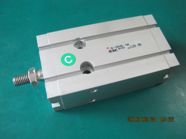 AIR CYLINDER 10-CDU25-15D