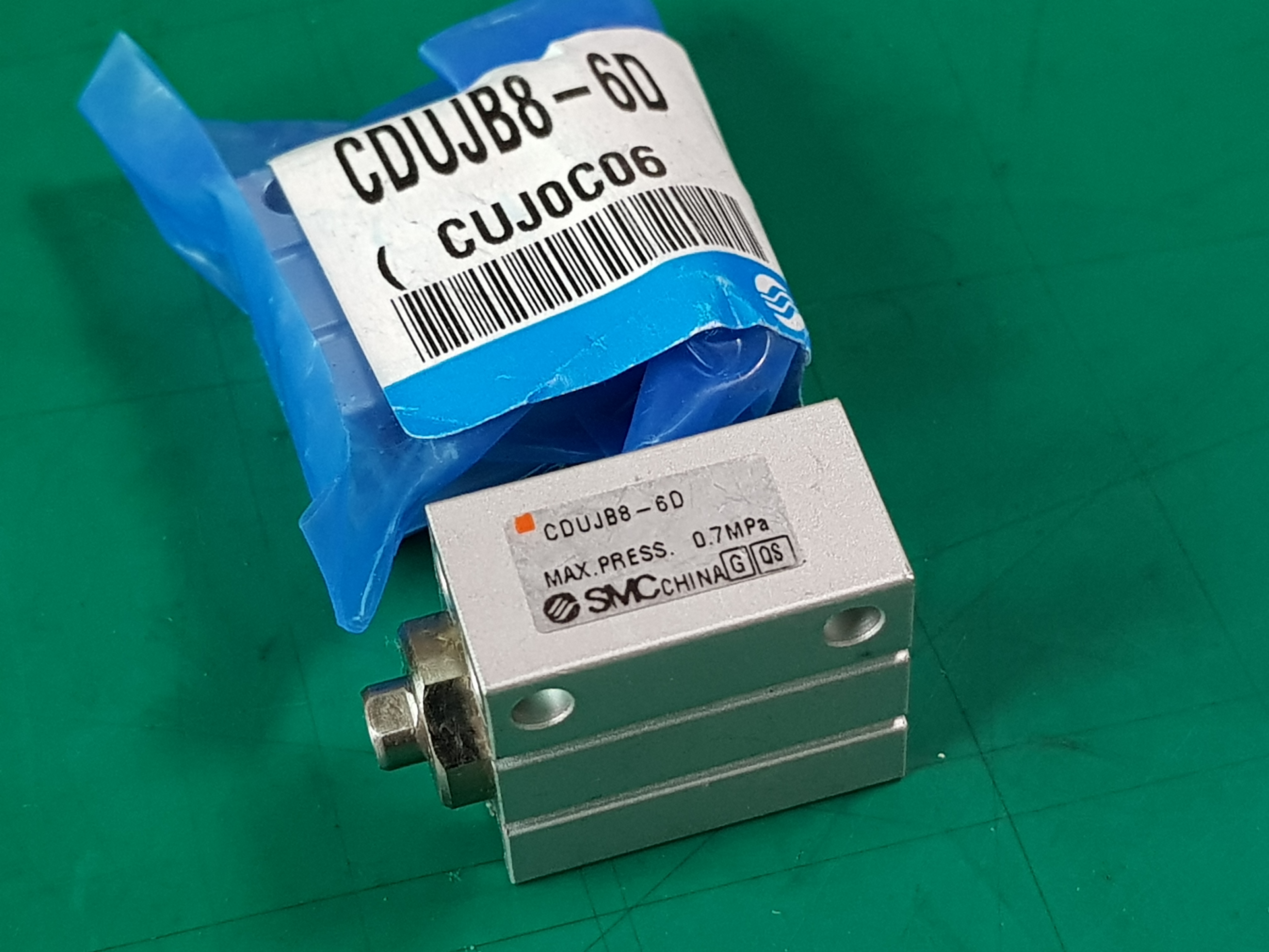 AIR CYLINDER CDUJB8-6D(미사용품)