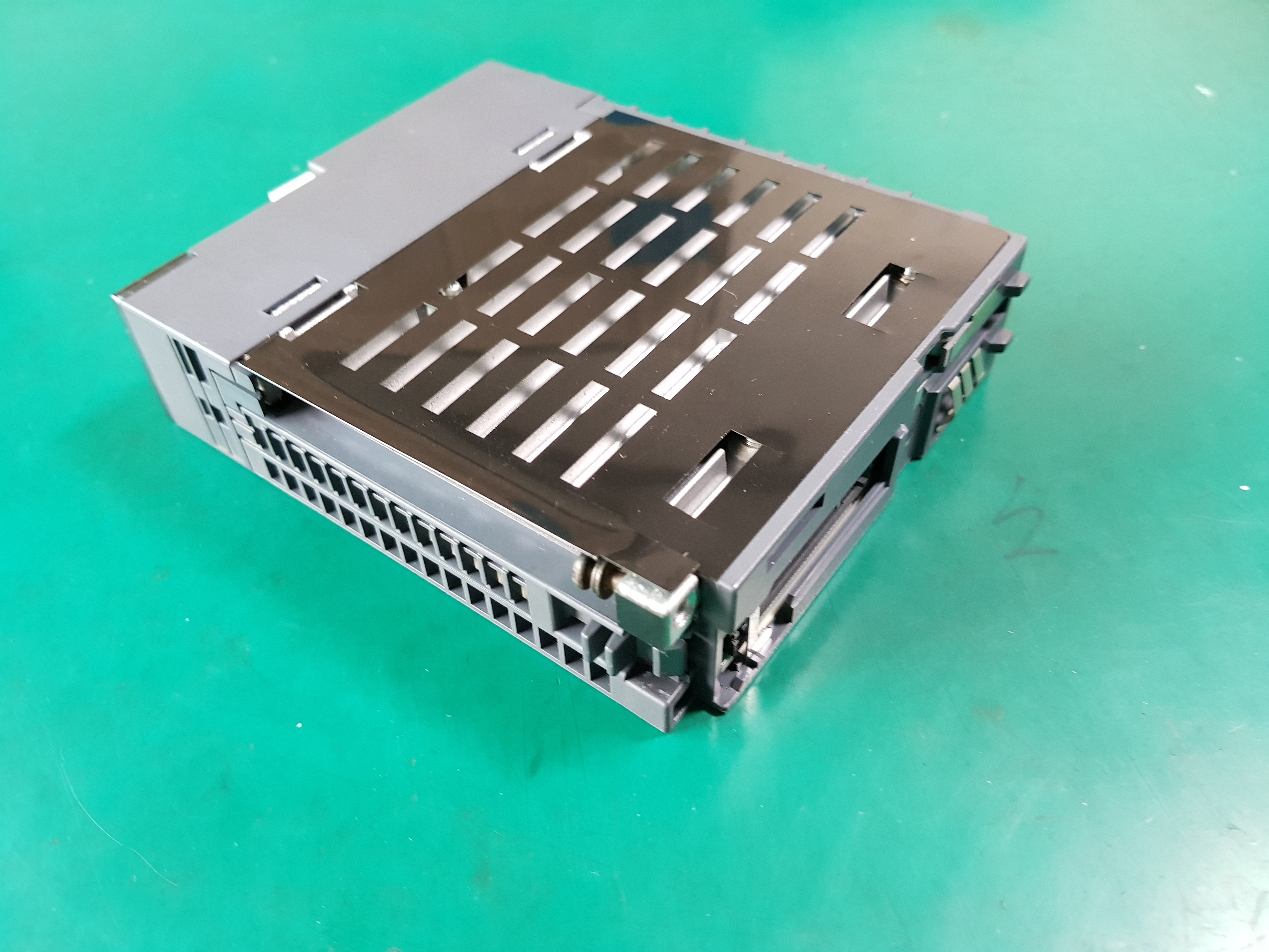 PLC MOTION CONTROLLER Q173DCPU(중고)