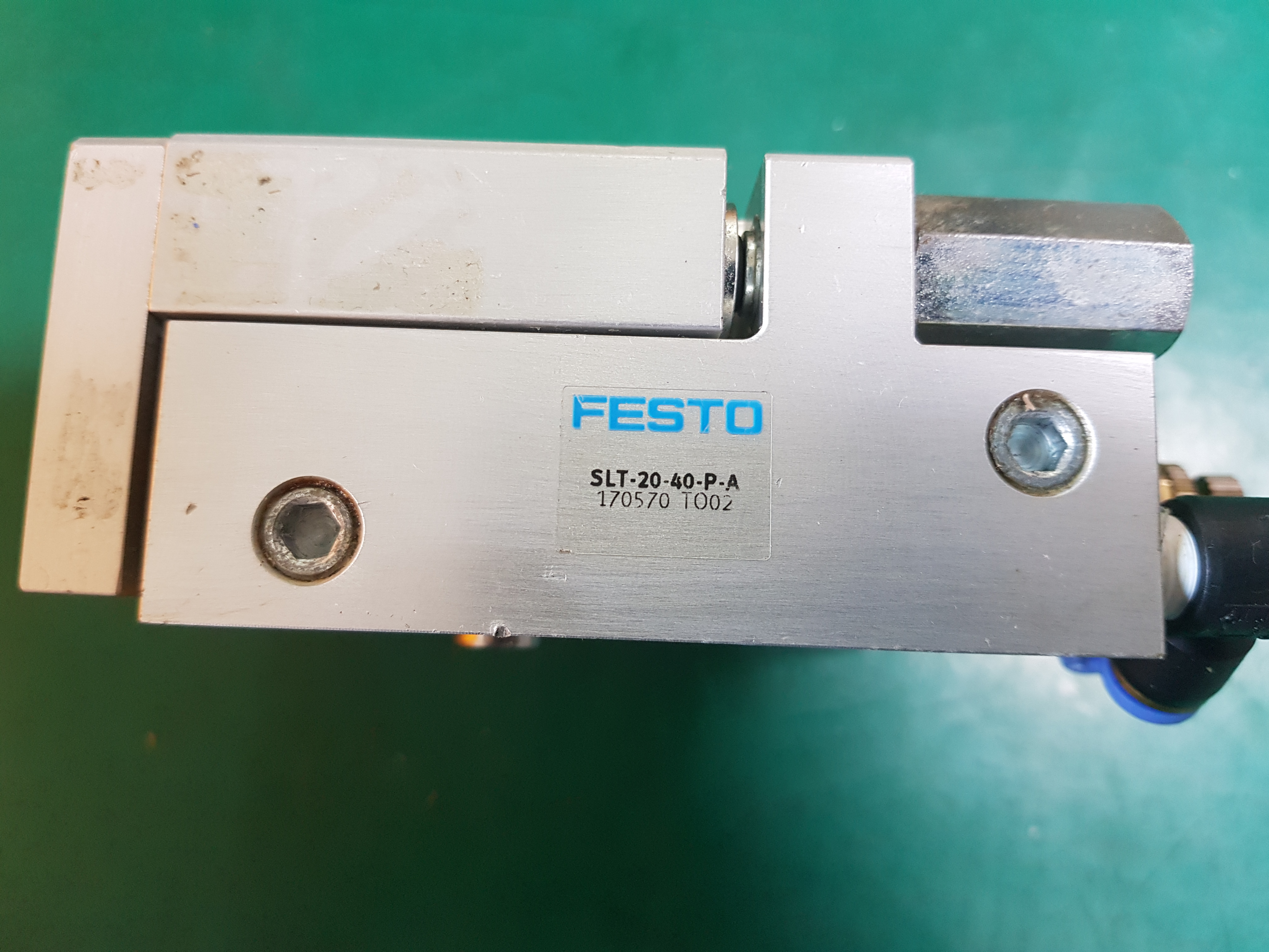 FESTO TABLE CYLINDER SLT-20-40-P-A 훼스토 실린더 (중고)