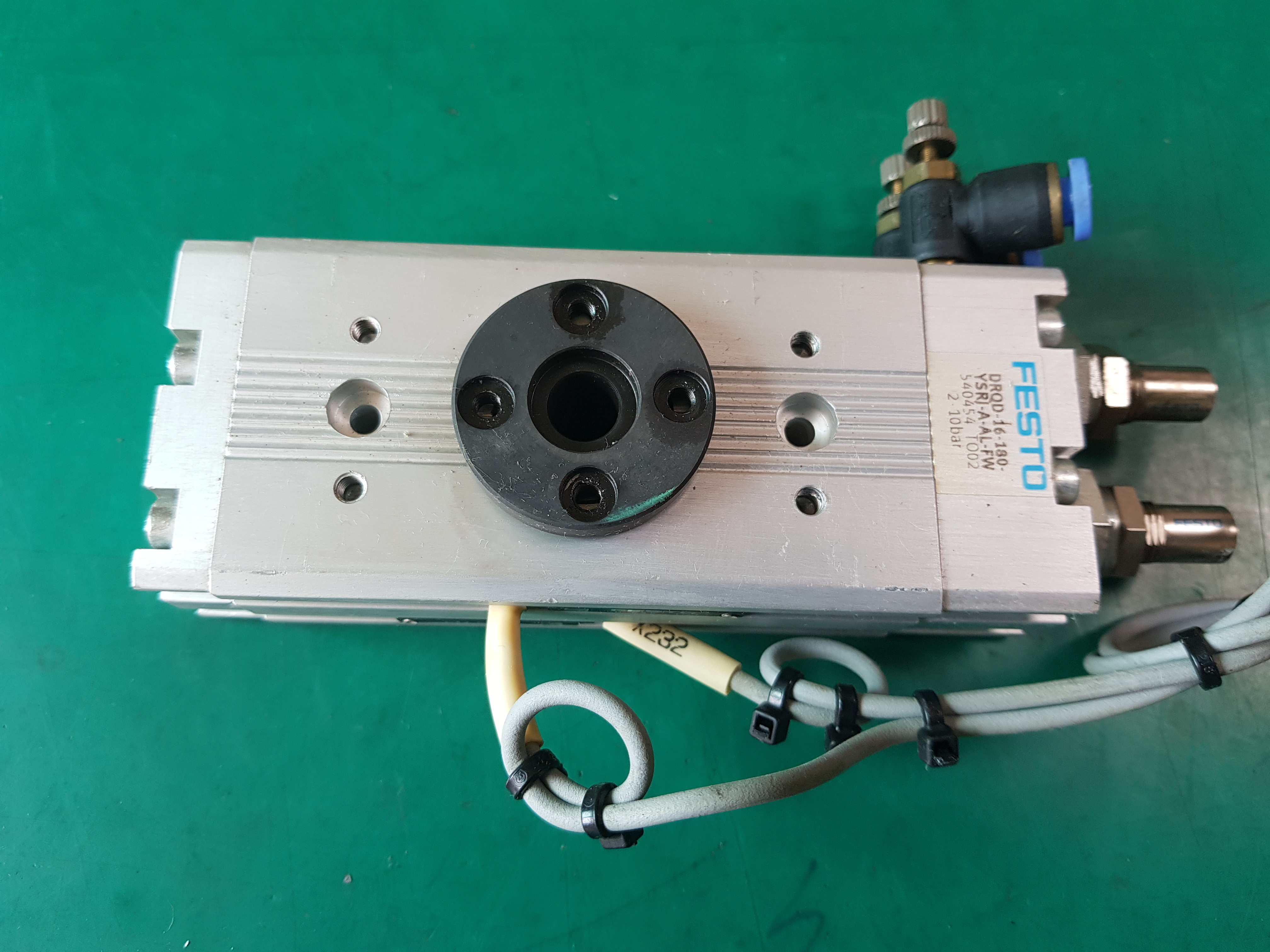 ROTRY CYLINDER DRQD-16-180-YSRJ-A-AL-FW(중고)