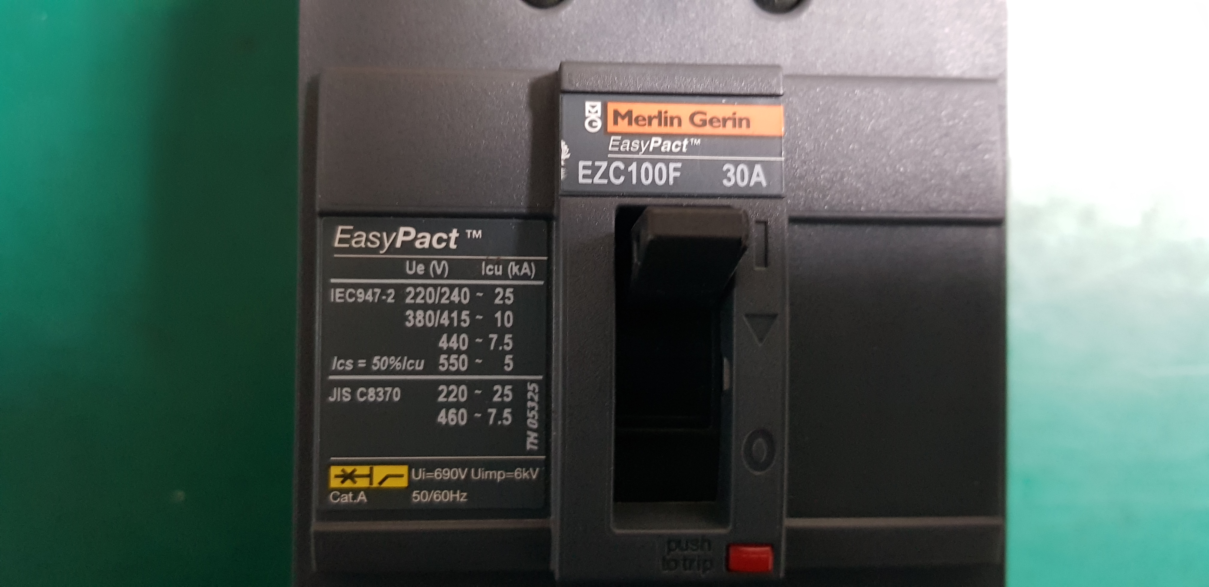 배선용 차단기 EZC100F-3030, HU05009-4002A (30A 중고)