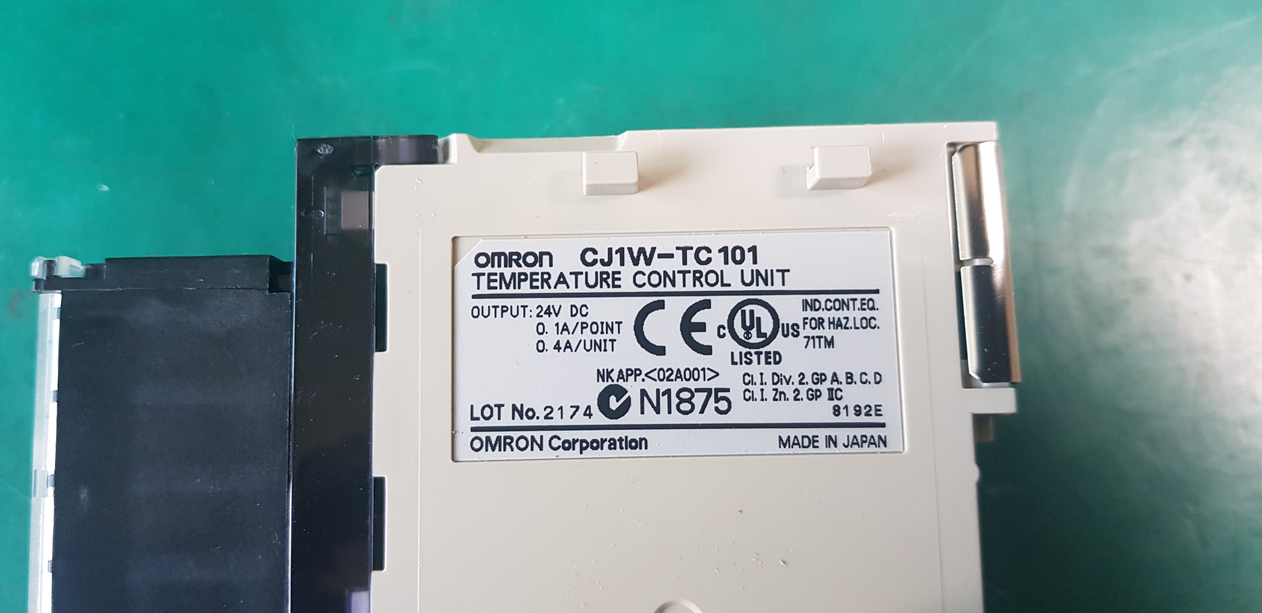 TEMPERATURE CONTROL CJ1W-TC101 (중고)