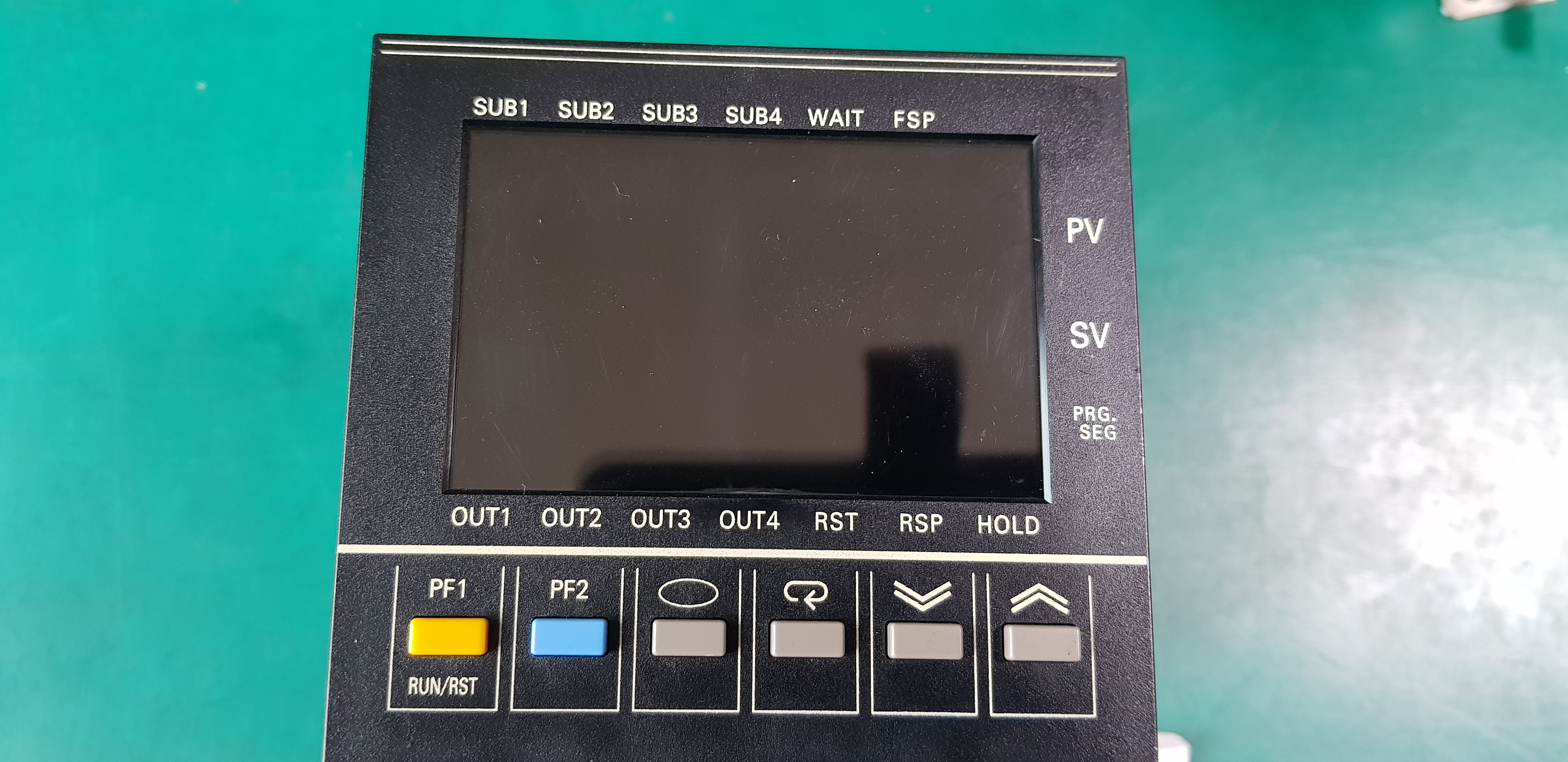 DIGITAL CONTROLLER E5AR-T (미사용품)