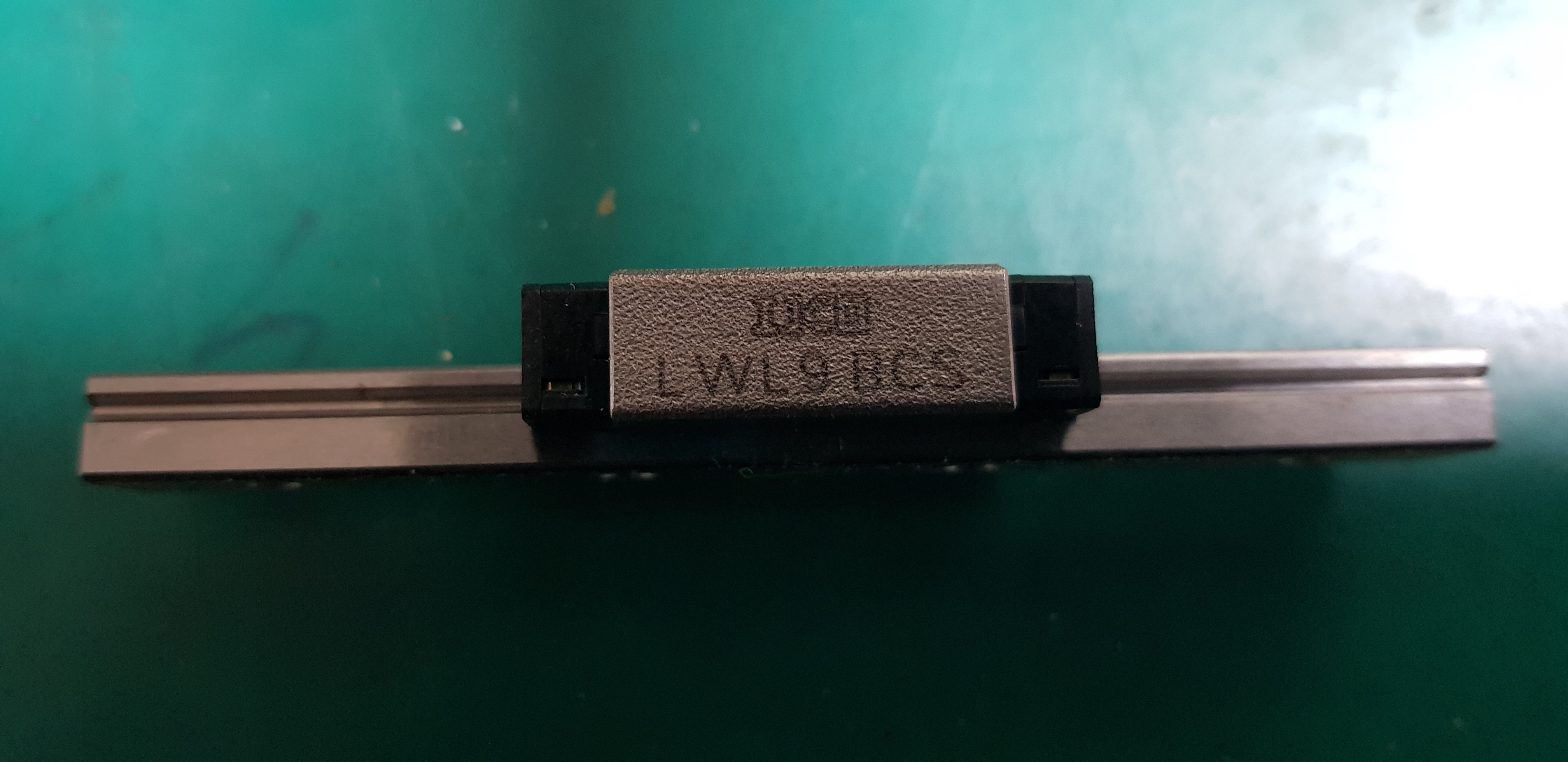 LM GUIDE LWL9C1BCST1HS2+80 (A급-미사용품)