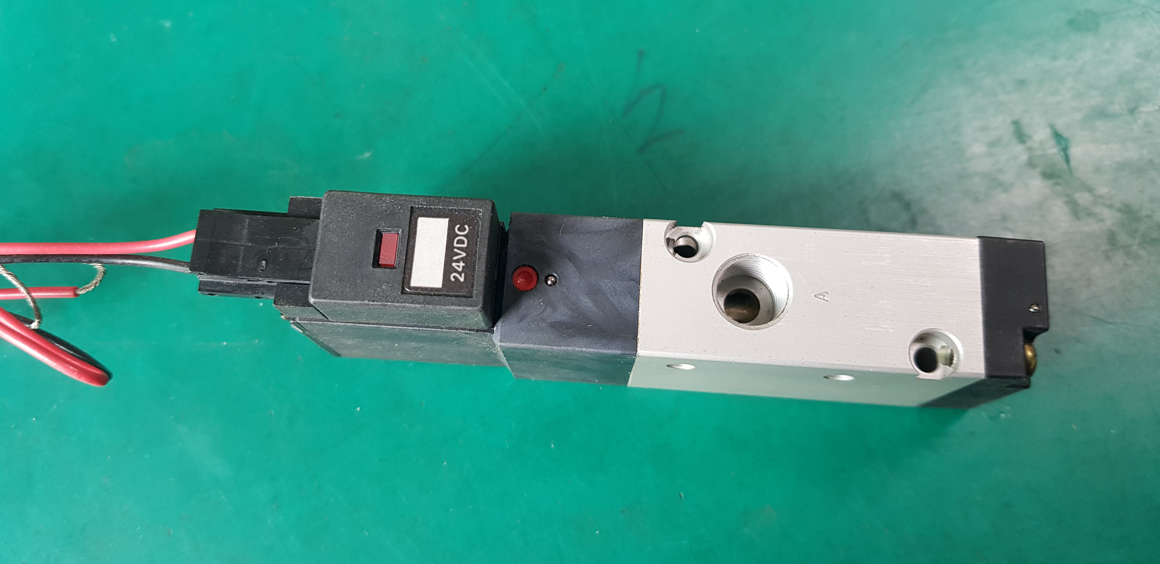 SOLENOID VALVE V182E1-PSL  DC24V (A급 미사용품)