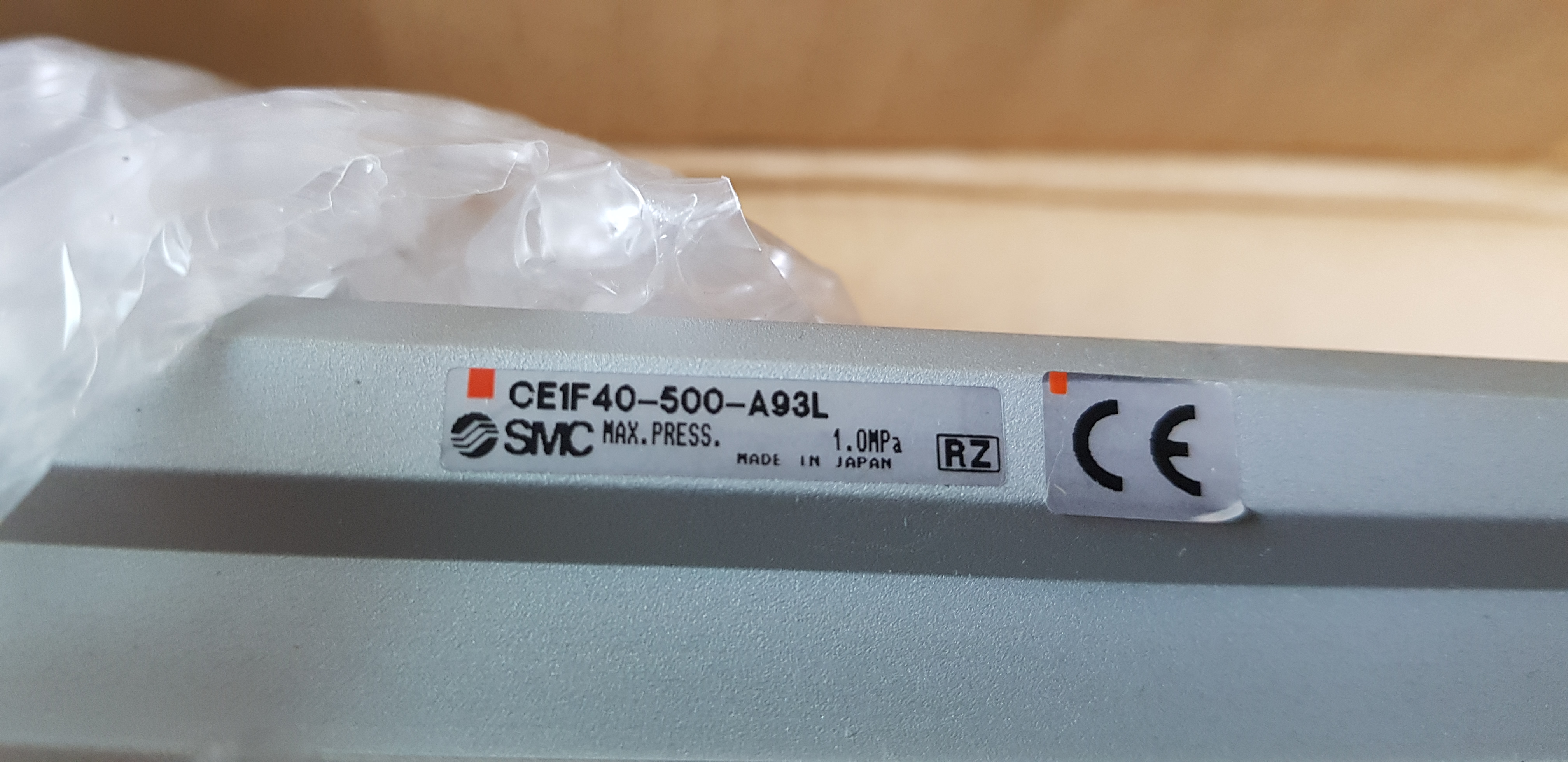 (A급-미사용품)AIR CYLINDER CE1F40-500-A93L 에어실린더