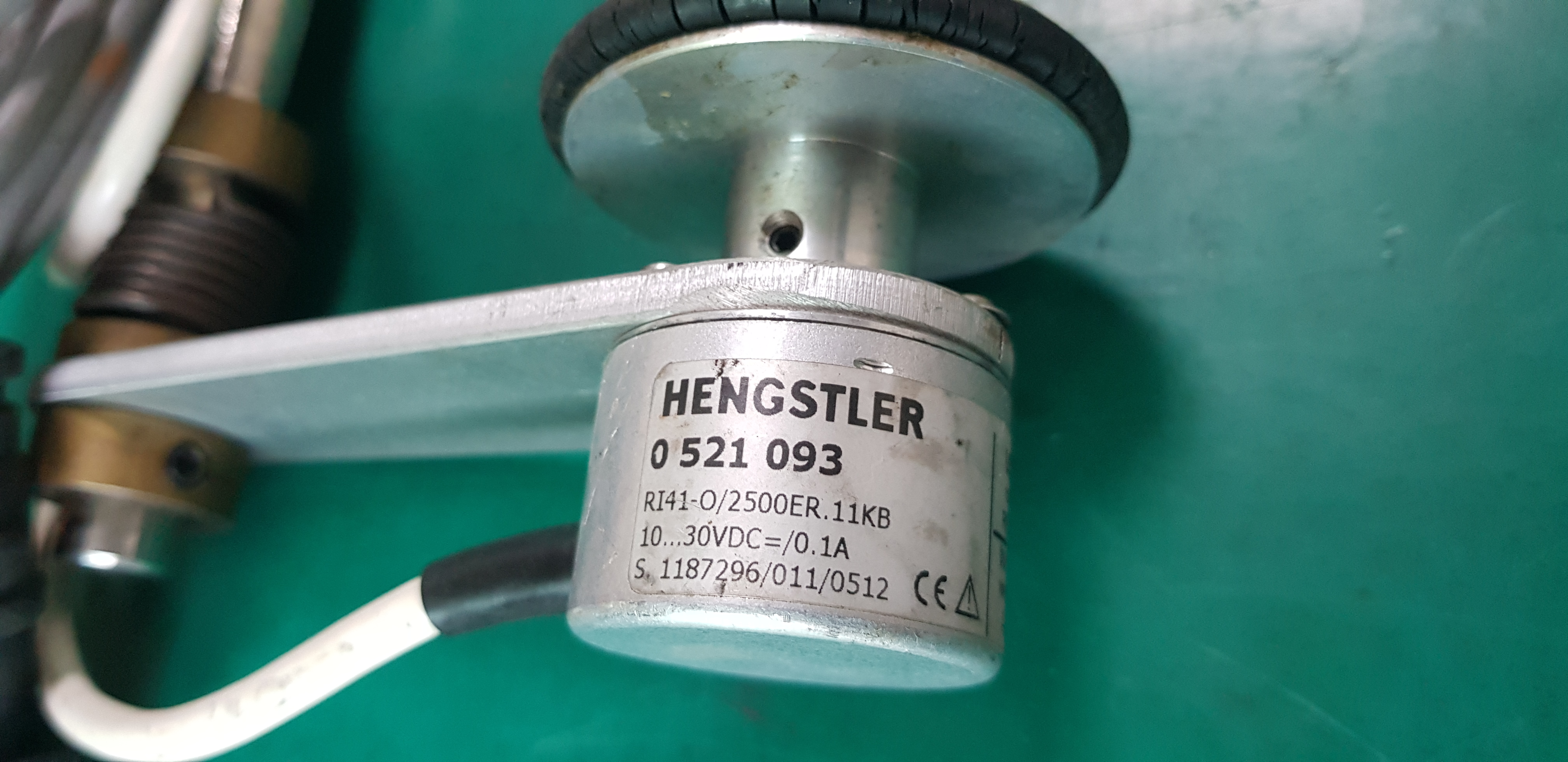 HENGSTLER 0 521 093 RI41-O/2500ER.11KB (중고)