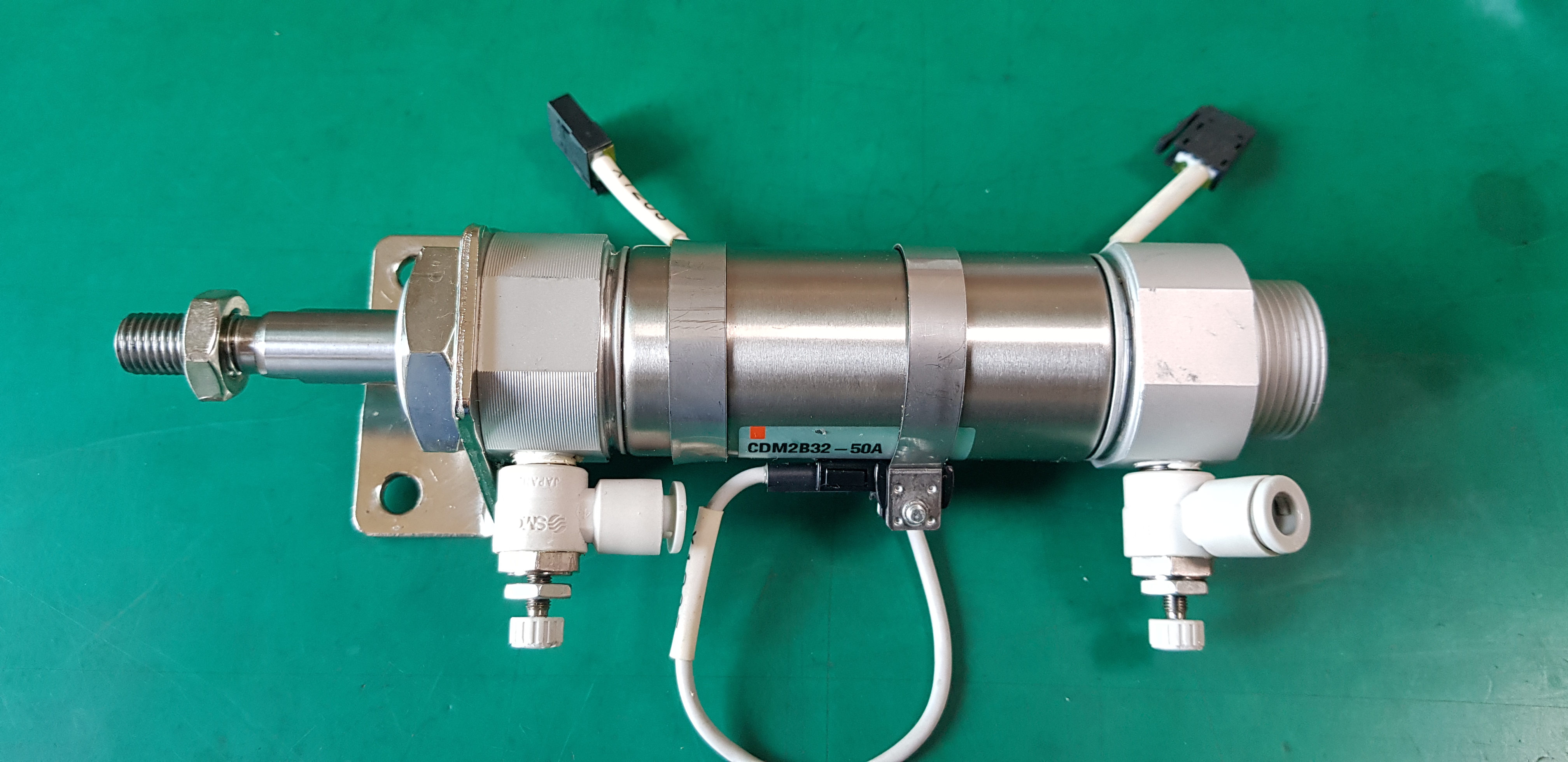 AIR CYLINDER CDM2B32-50A (중고)