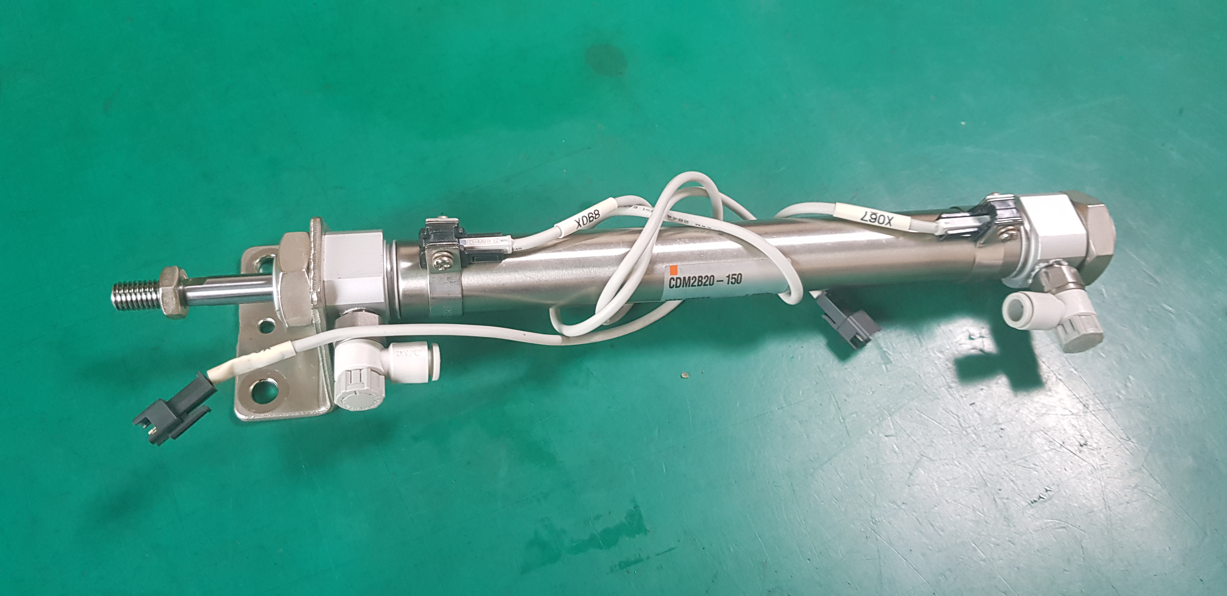 AIR CYLINDER CDM2B20-150 (중고)