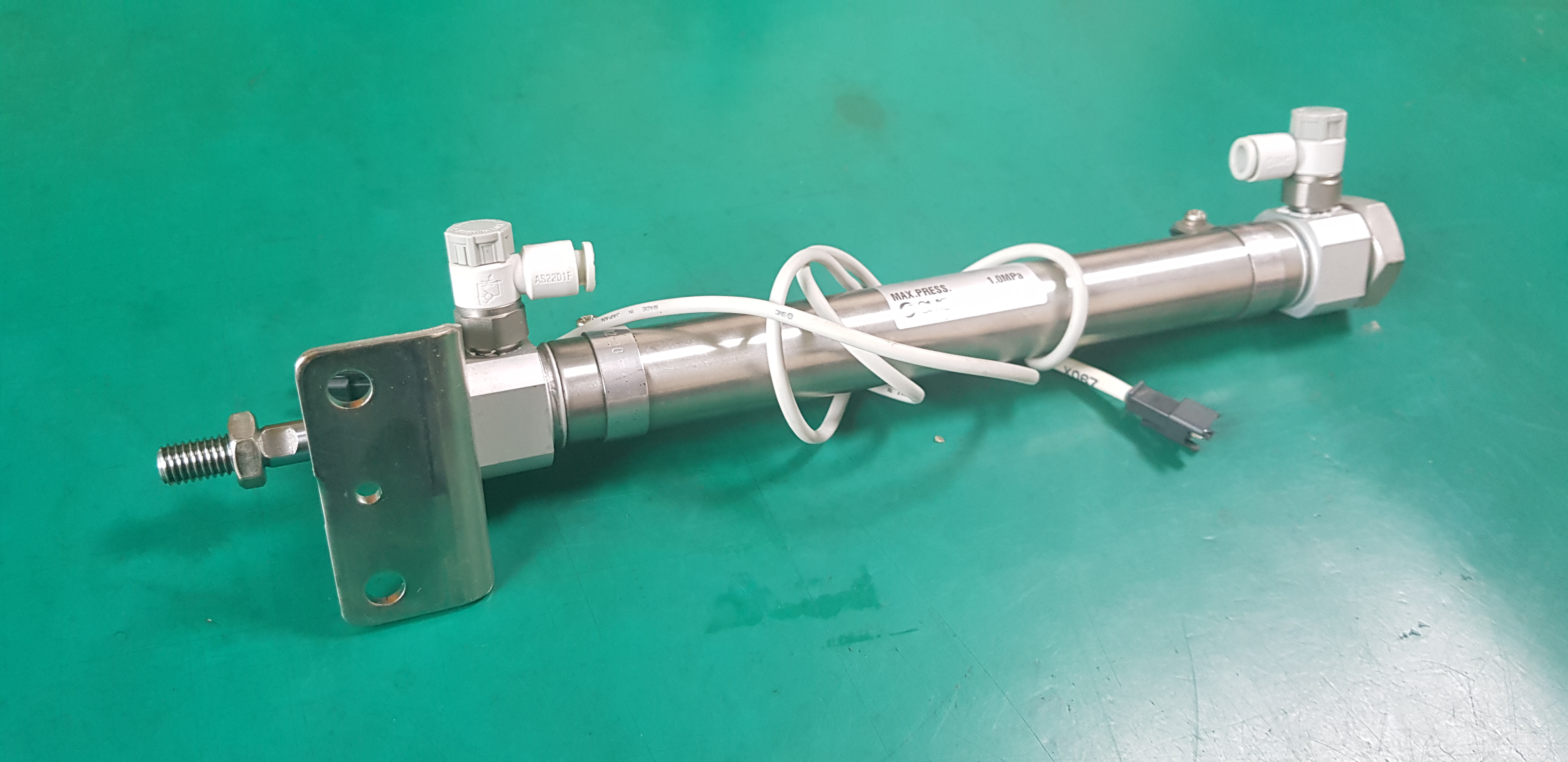 AIR CYLINDER CDM2B20-150 (중고)