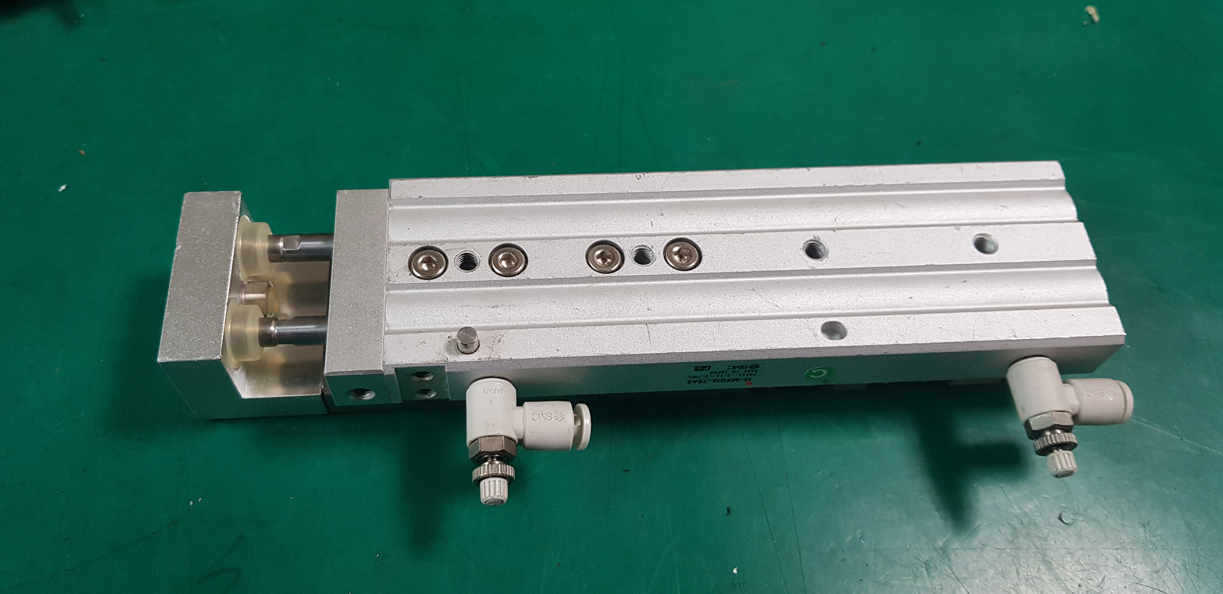 TABLE SLIDE CYLINDER 13-MXQ12-75AS (중고)