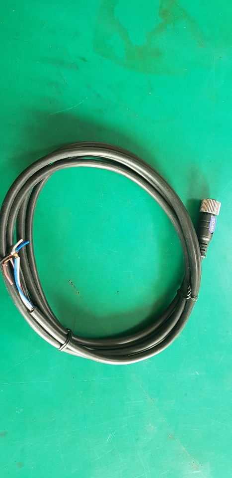 CONNECTOR CABLE SD-4I2 (A급 미사용품)