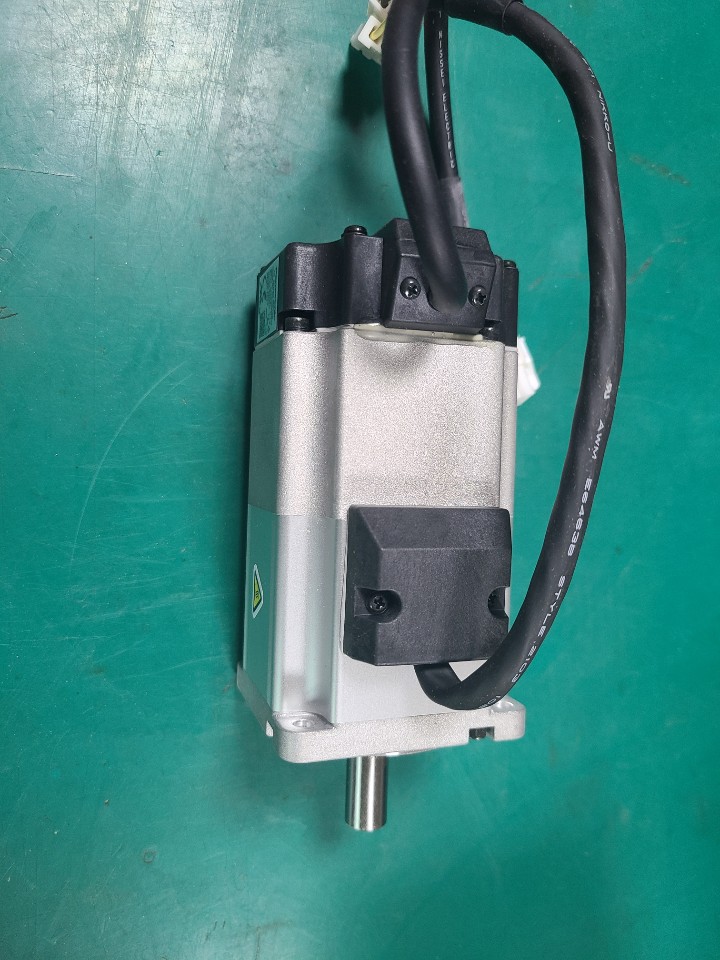 A급 미사용품 AC SERVO MOTOR MSMD022G1T (200W)