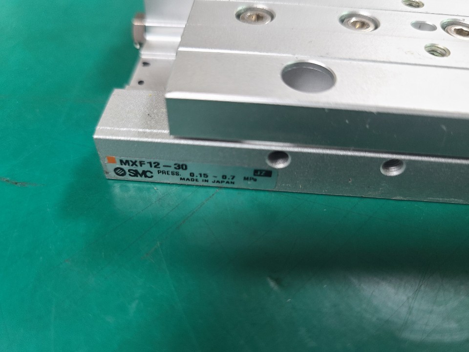 TABLE CYLINDER MXF12-30 (중고) 테이블실린더