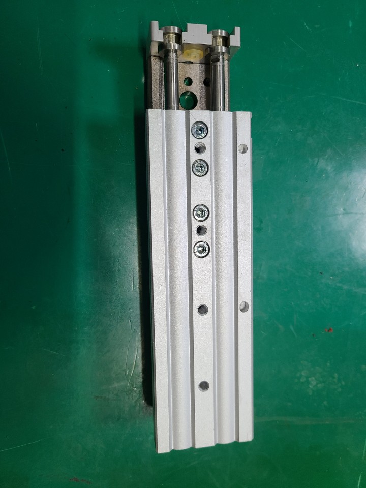 (미사용품) SMC SLIDE TABLE CYLINDER MXQ16L-100 슬라이드 테이블 실린더