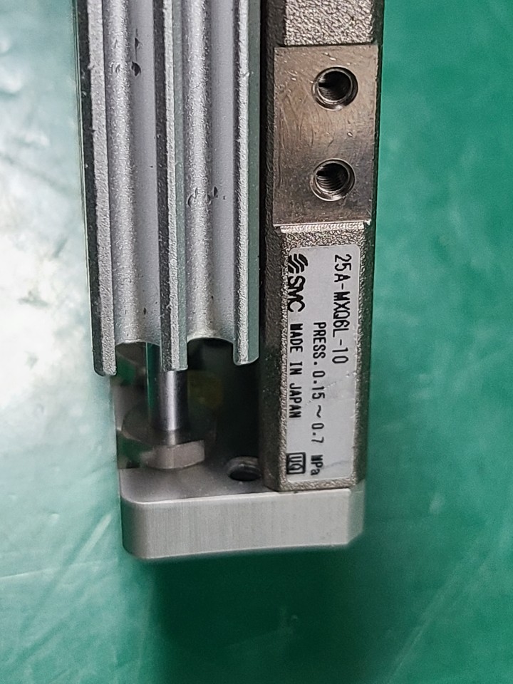 SMC SLIDE TABLE CYLINDER 25A-MXQ6L-10 (중고) 슬라이드 테이블 실린더