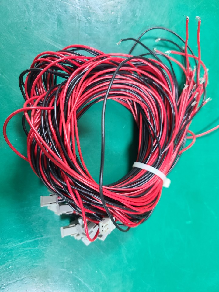 (A급-미사용품) SMC SOLENOID VALVE LEAD CABLE SY100-80-4A (길이80CM) 솔밸브 리드 케이블