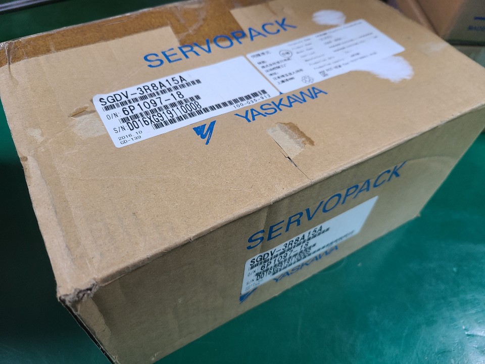 (A급-미사용품)YASKAWA SERVOPACK SGDV-3R8A15A(500W) 야스까와 서보팩