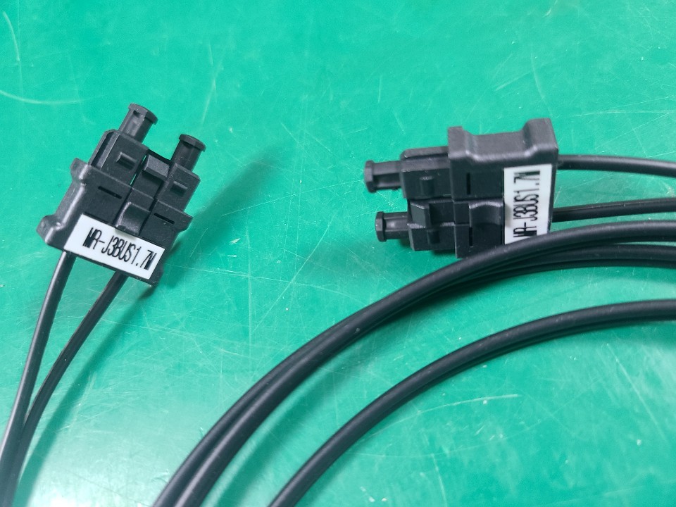 (A급-미사용품)MITSUBISHI MR-J3BUS1.7M BUS CABLE 광케이블