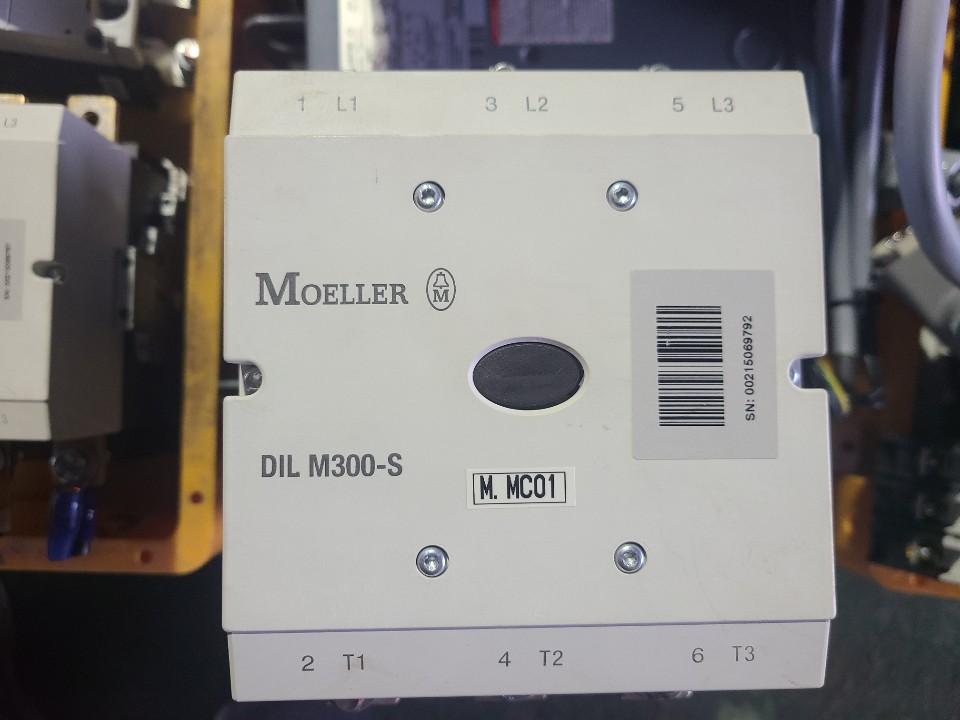 MOELLER MC DIL M300 (-S) (중고)