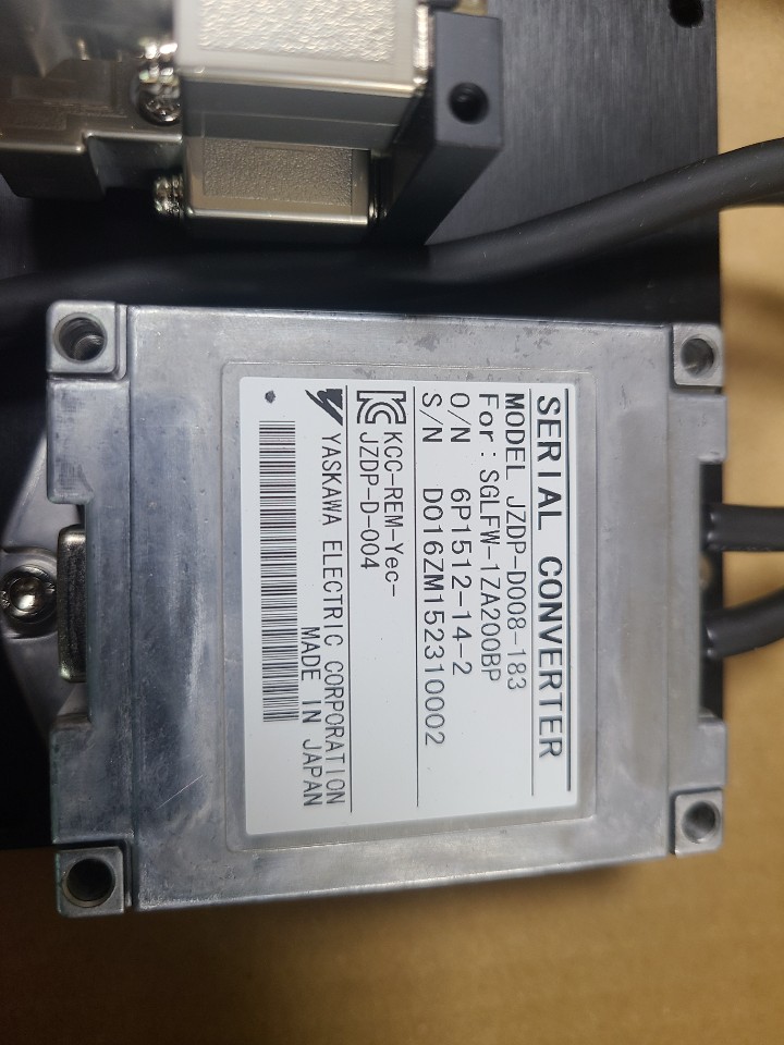 (A급) YASKAWA SERIAL CONVERTER JZDP-D008-183 야스까와 시리얼 컨버터