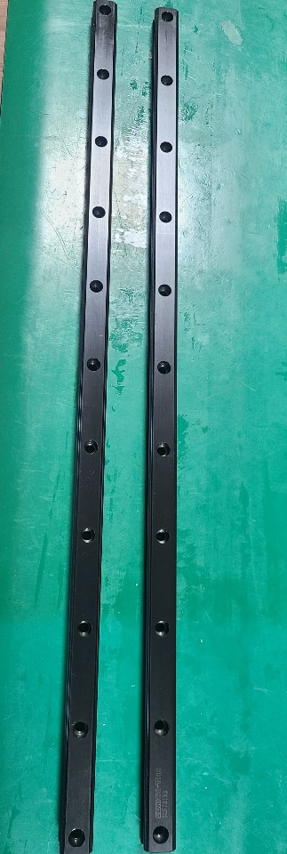 THK LM GUIDE RAIL HSR20-620mm (중고) 엘엠가이드 레일