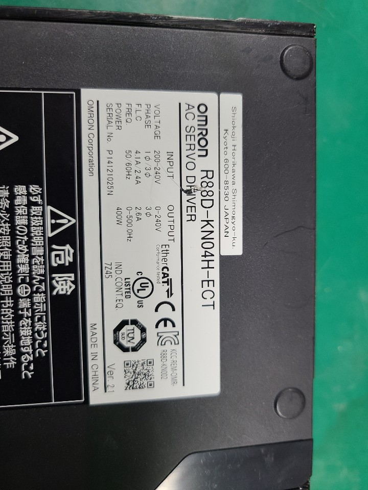 OMRON SERVO DRIVER R88D-KN04H-ECT (중고) 옴론 서보 드라이브