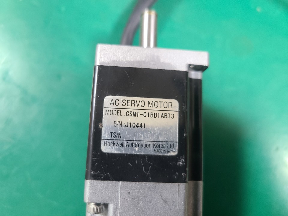 ROCKWELL SERVO MOTOR CSMT-01BB1ABT3 (중고) 로크웰삼성 서보모타