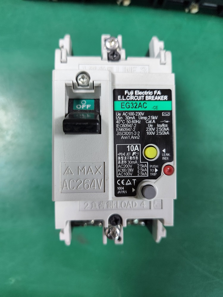 FUJI E.L.CIRCUIT BREAKER EG32AC (10A) 후지 회로 차단기 (중고)