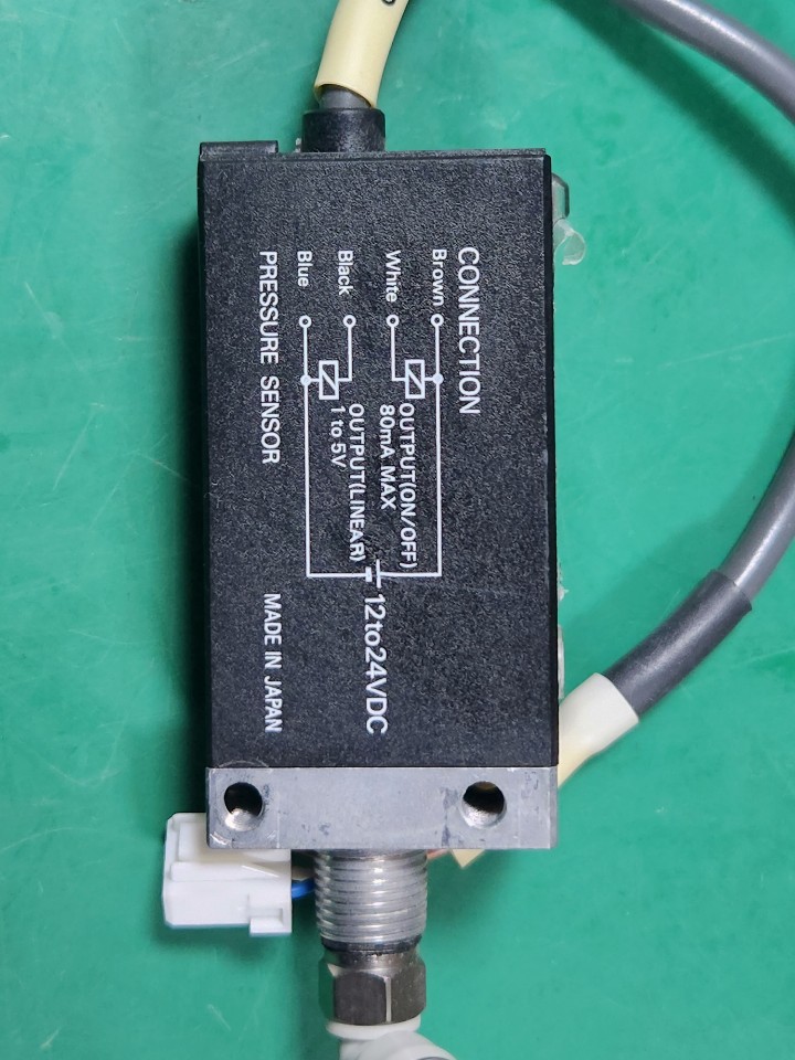 OMRON PRESSURE SENSOR E8CC-AN0C (ANOC) (중고)