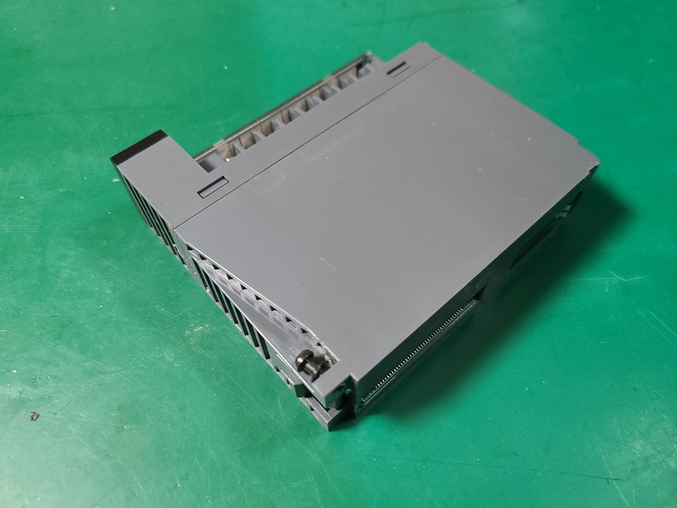 LS PLC DC INPUT XGI-D22A (중고) 엘에스 피엘씨 디씨 인풋