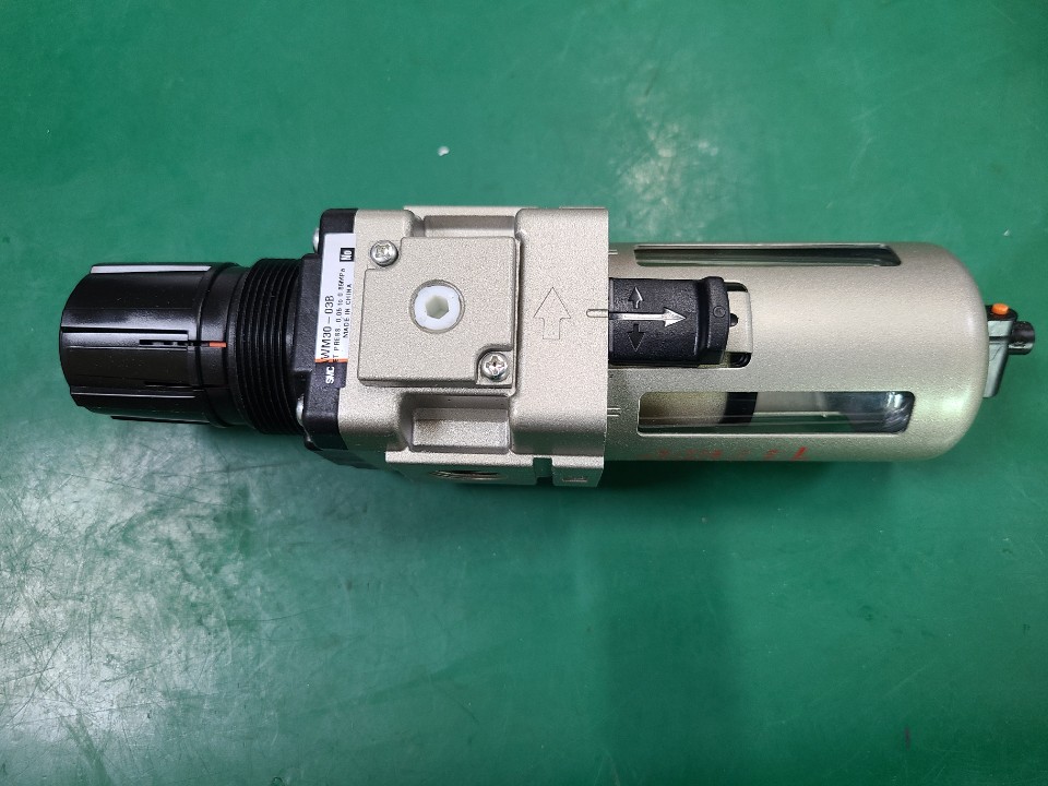 (A급-미사용품) SMC REGULATOR AWM30-03B 레귤레이터