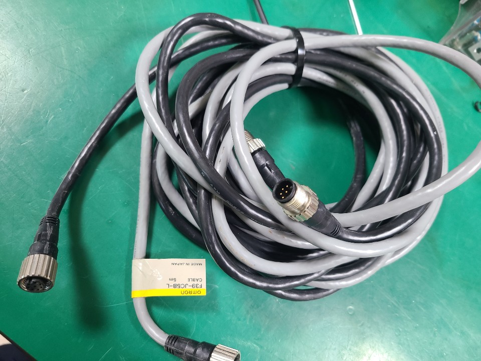 OMRON SAFETY Light Curtain Cables  F39-JC5B-L,D (중고) 오므론 안전센서 케이블