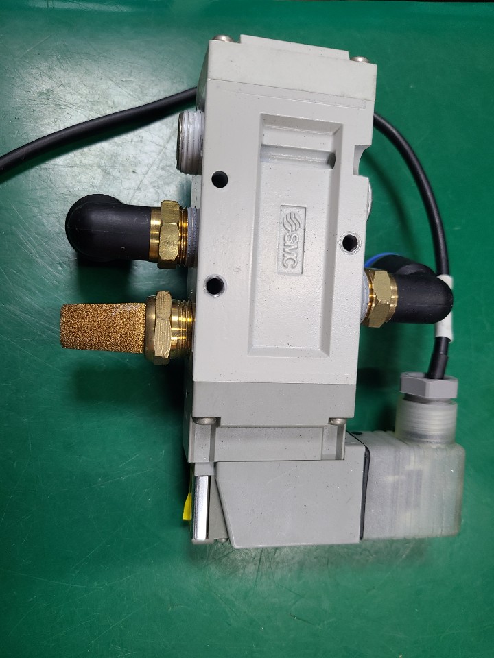 SMC SOLENOIDE VALVE VF5120K-5DZ1-03 (중고) 솔레노이드밸브