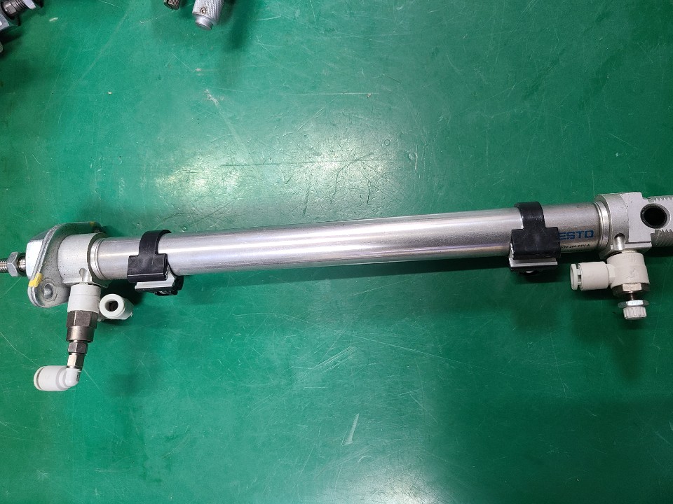 FESTO AIR CYLINDER DSNU-20-200-PPV-A (중고) 훼스토 에어 실린더