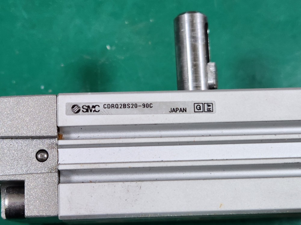 SMC ROTRY CYLINDER CDRQ2BS20-90C 회전 실린더 (중고)
