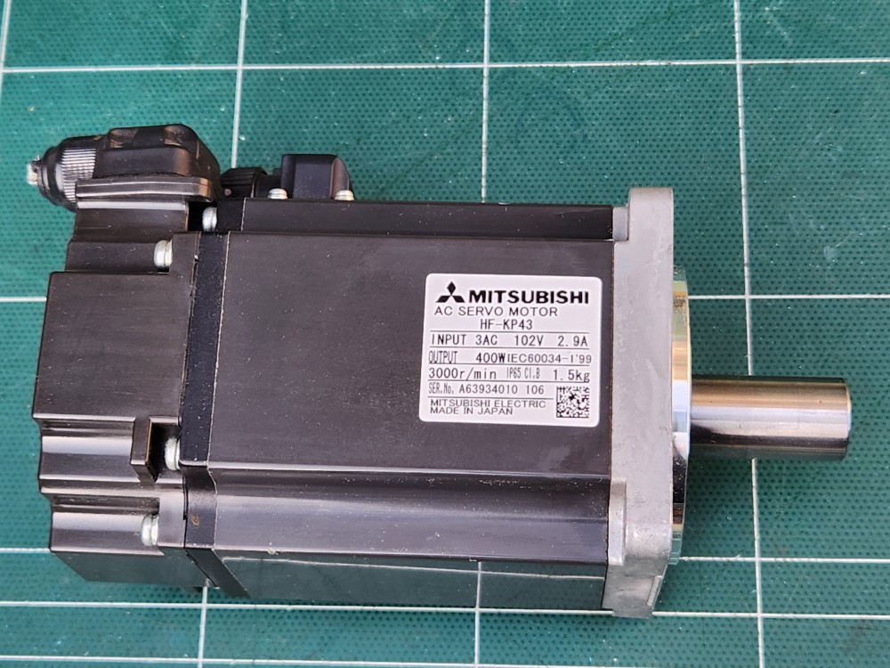 MITSUBISHI SERVO MOTOR HF-KP43 미쓰비시 서보 모터 (중고)