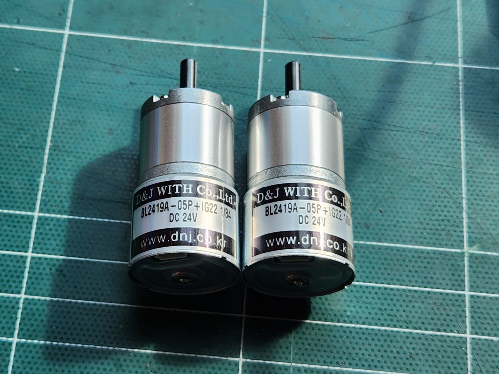 (미사용 중고) D&J BLDC MOTOR BL2419A-05P + IG22 1/84 브러쉬리스 모터