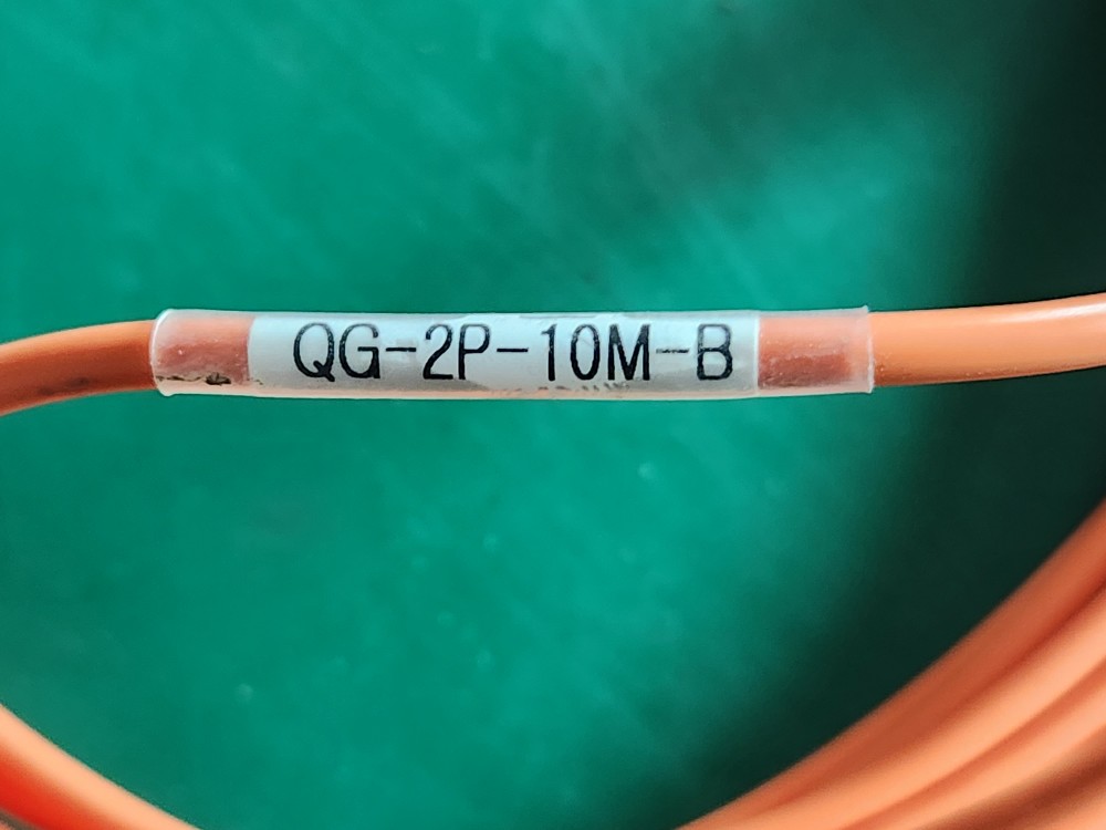 (미사용 중고) OPTICAL CABLE  QG-2P-10M-B 광케이블 