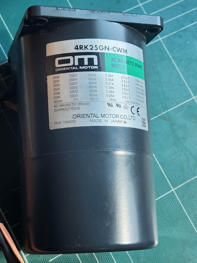 ORIENTAL-MOTOR AC MAGNETIC BRAKE MOTOR 4RK25GN-CWM 오리엔탈 모터 마그네틱 브레이크 모터 (중고)