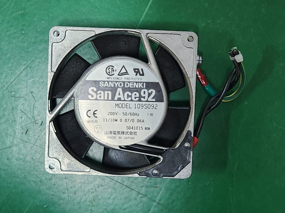 SANYO-DENKI COOLING FAN  109S092 산요전기 쿨링팬 (중고)