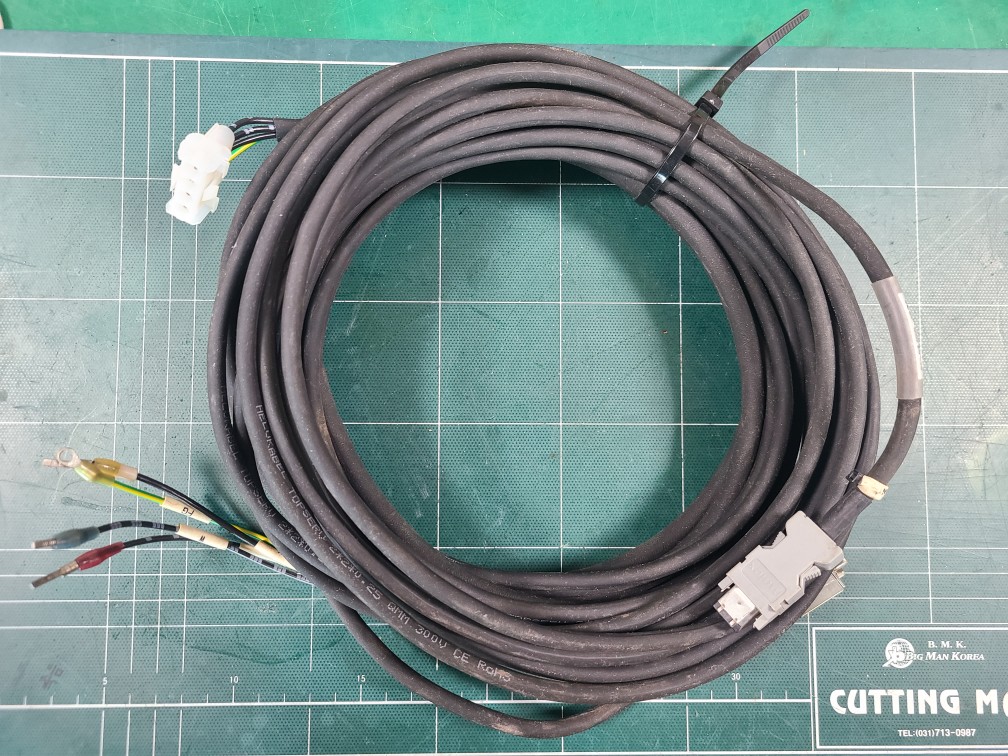 YASKAWA LINER MOTOR CABLE JZSP-CLP20-10 (중고) 야스가와 리니어모타 케이블