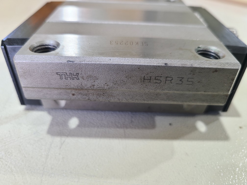 THK LM GUIDE BLOCK HSR35A (중고) 엘엠가이드 블럭